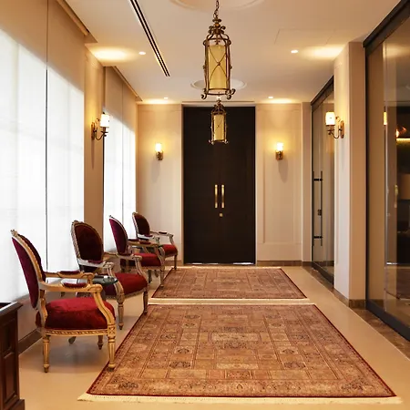 Ambassador, A Boutique Hotel-3